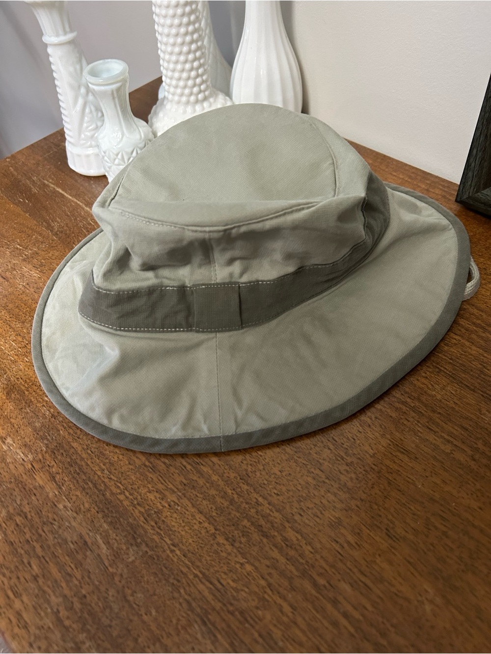 Vintage Tilley Endurables Organic Cotton Hat - Made in Canada - Size M (06/11)
